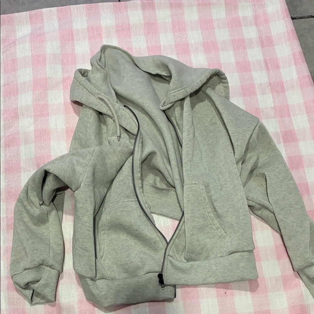 SHEIN Light Gray Fleece Jacket